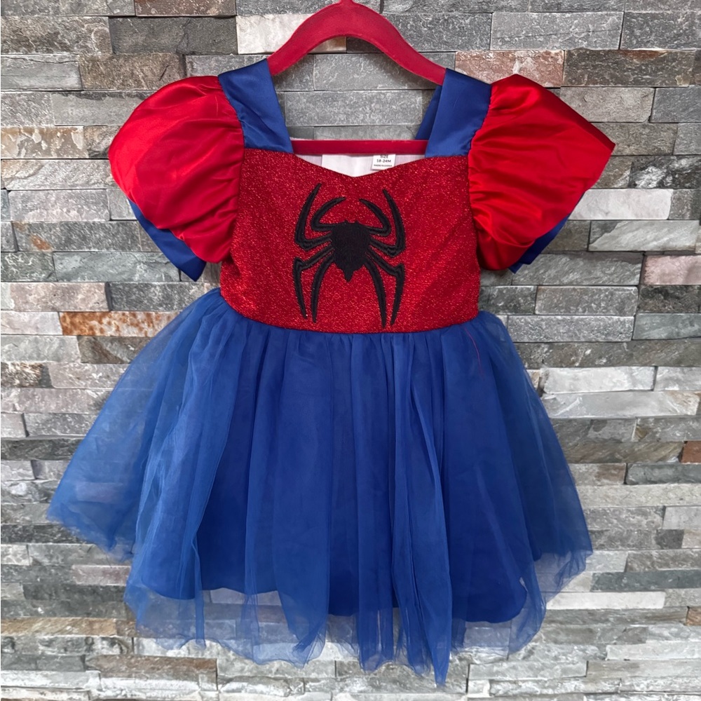 Girls Spider-Man Costume size 18-24 NWT